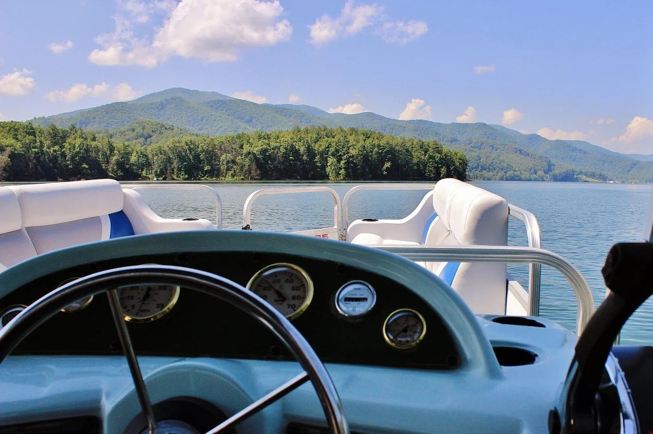 boat in mountains